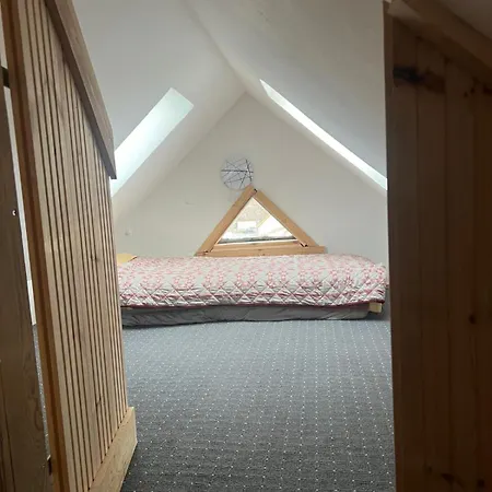 Rim 4 3 Schlafzimmer 1 Wohnzimmer 2 Toiletten Mit Dusche Inlauchhammer Dachgeschoss 100 Qm