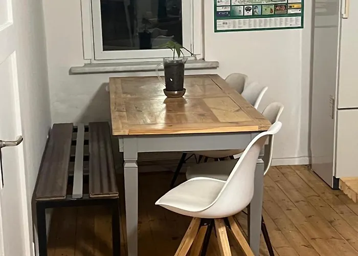 Rim In Dachgeschoss 100 Qm * Lauchhammer