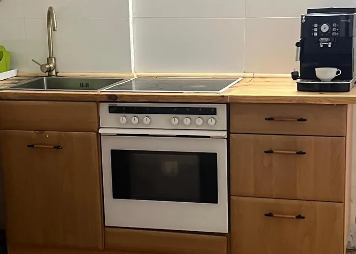 Rim In Dachgeschoss 100 Qm Apartment *